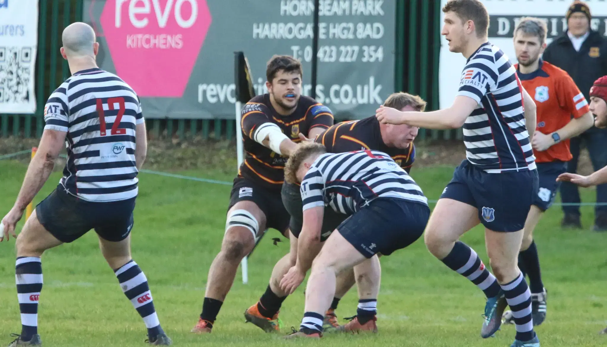 Last quarter sinks Pythons against Pocklington