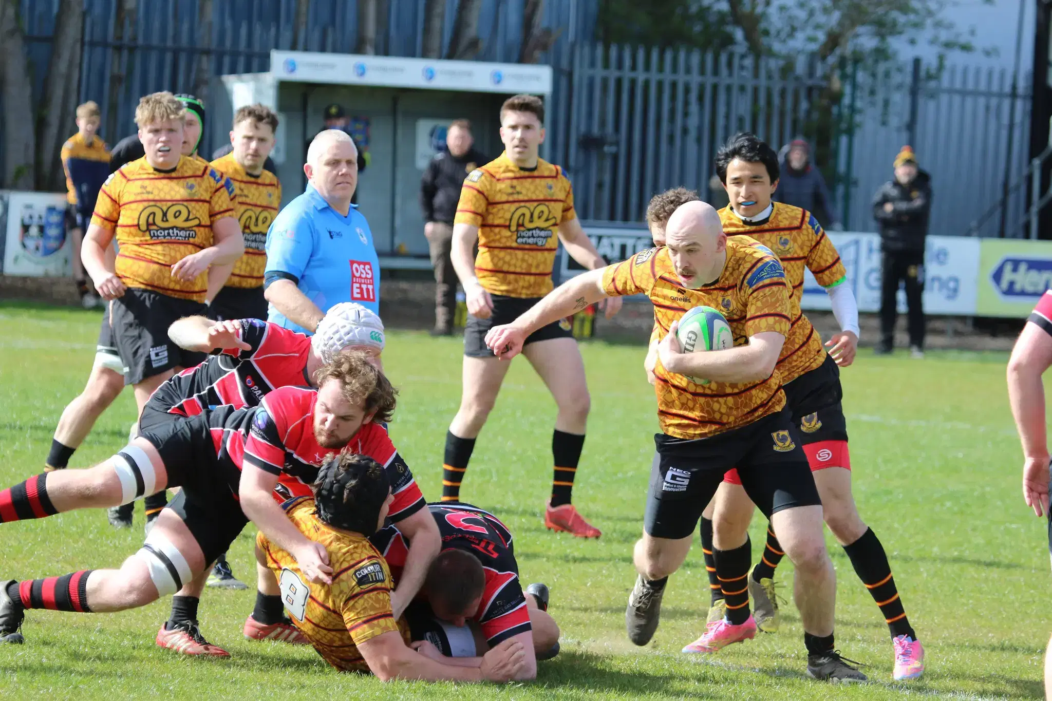 Pythons take 2 points from loss at Hullensians
