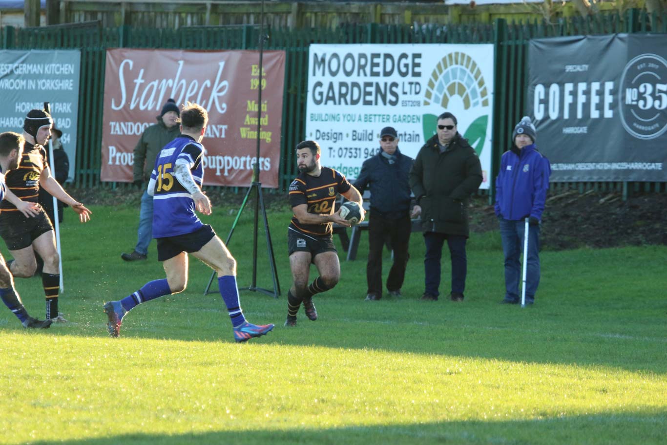 Pythons hold on against Yarnbury for BP win